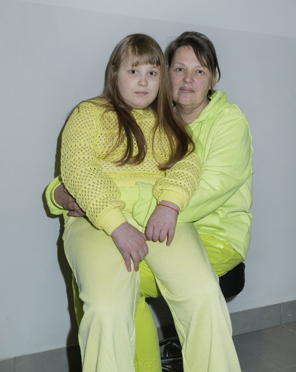 portrait of Tatiana with her daughter both from Mariupol, Ukraine
